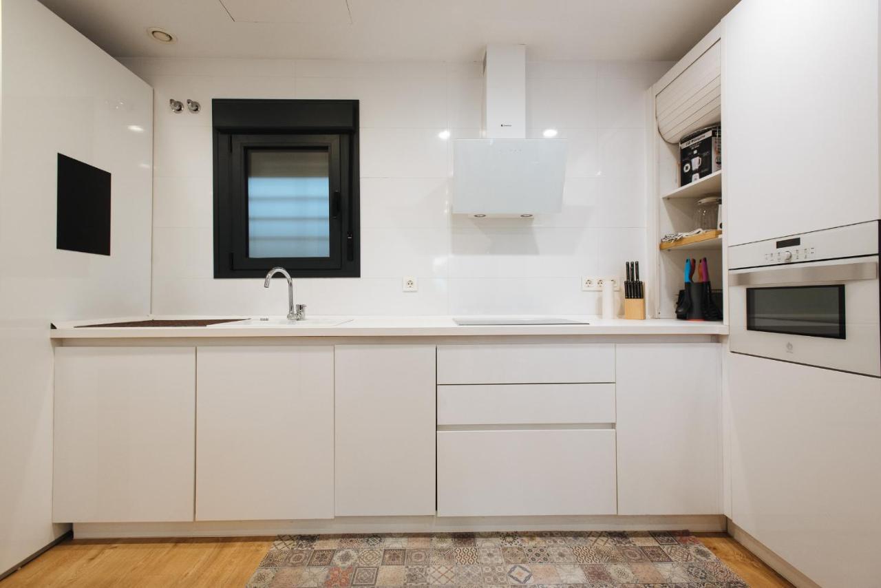 Apartamento Estelar Con Piscina Y Garaje Nervion Appartement Sevilla Buitenkant foto