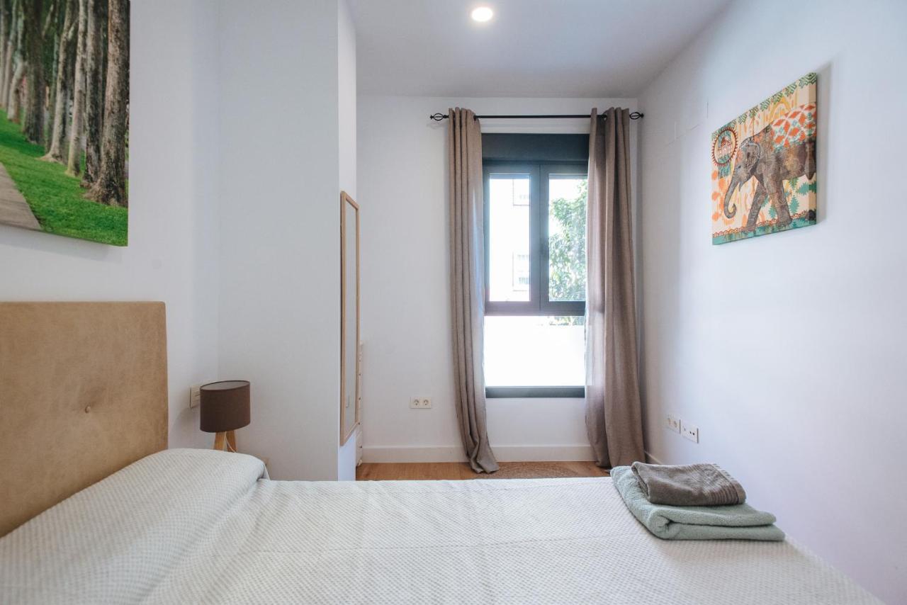 Apartamento Estelar Con Piscina Y Garaje Nervion Appartement Sevilla Buitenkant foto