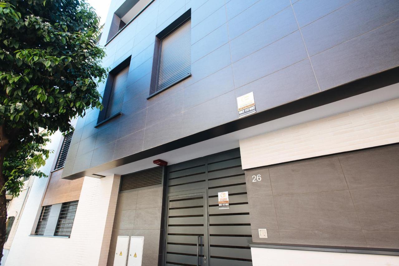 Apartamento Estelar Con Piscina Y Garaje Nervion Appartement Sevilla Buitenkant foto