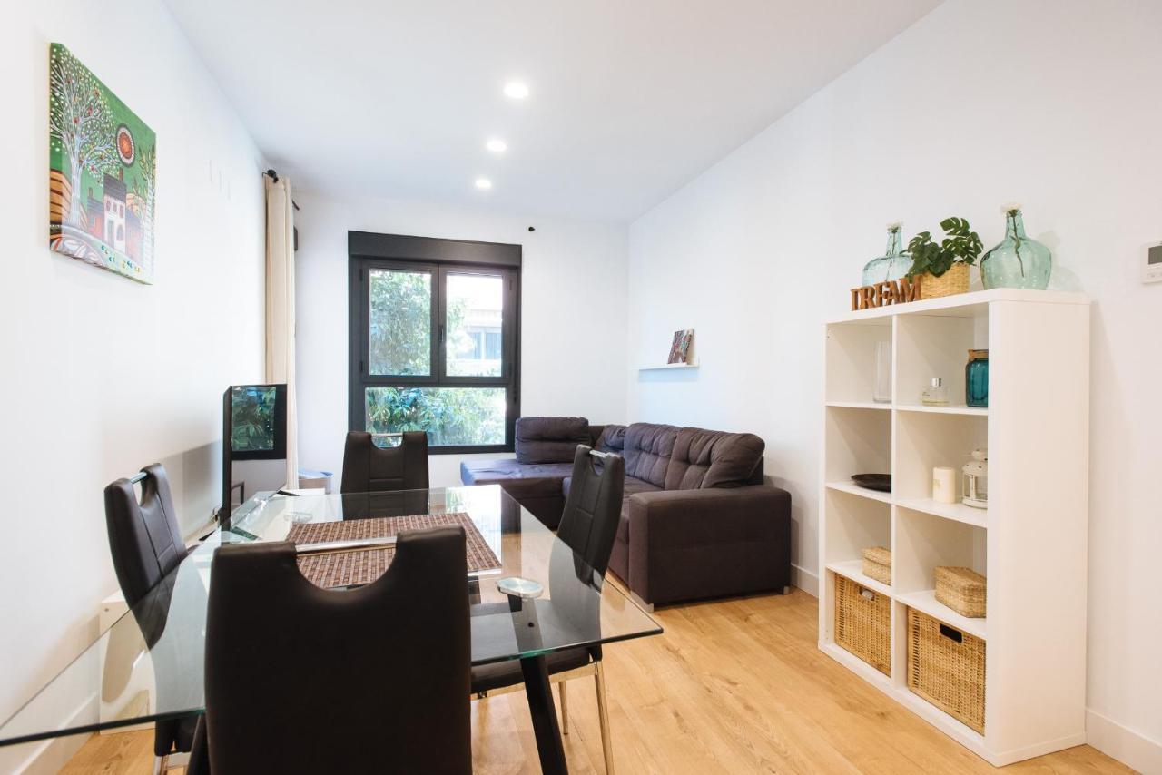 Apartamento Estelar Con Piscina Y Garaje Nervion Appartement Sevilla Buitenkant foto