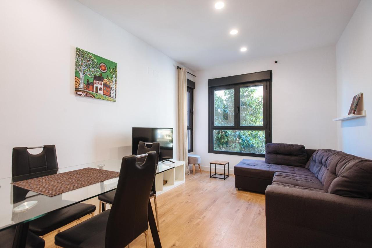 Apartamento Estelar Con Piscina Y Garaje Nervion Appartement Sevilla Buitenkant foto