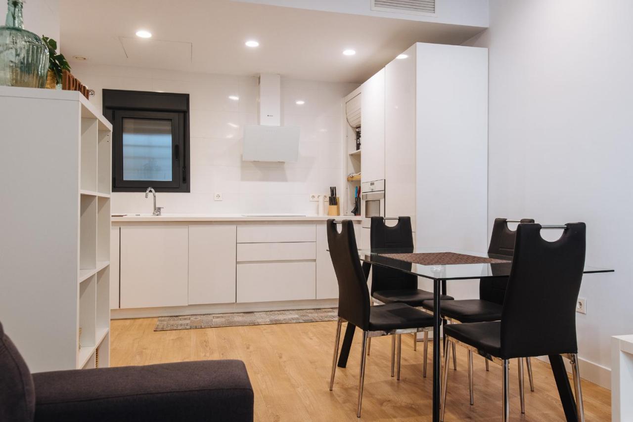 Apartamento Estelar Con Piscina Y Garaje Nervion Appartement Sevilla Buitenkant foto