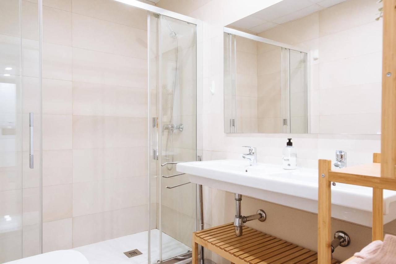 Apartamento Estelar Con Piscina Y Garaje Nervion Appartement Sevilla Buitenkant foto