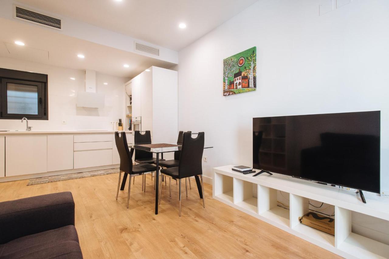 Apartamento Estelar Con Piscina Y Garaje Nervion Appartement Sevilla Buitenkant foto