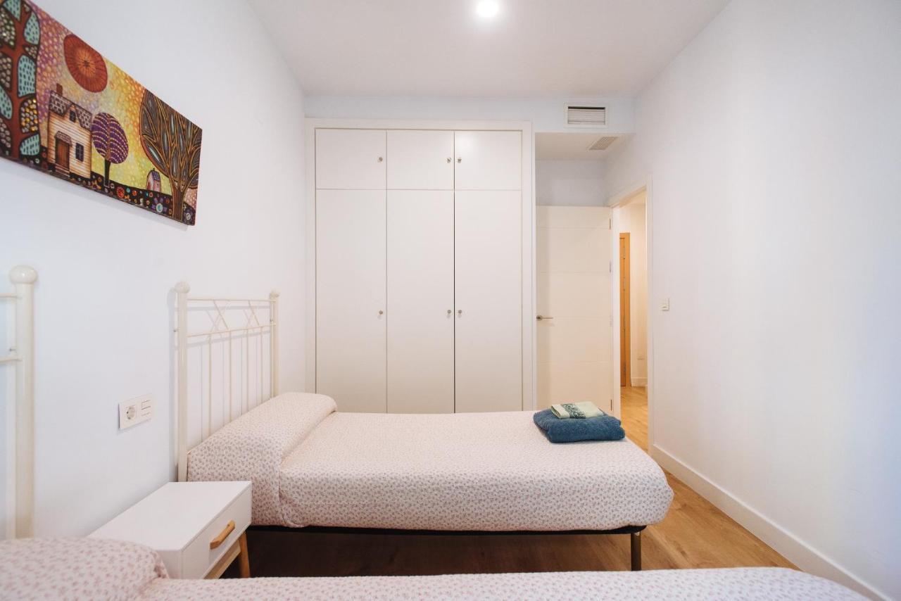 Apartamento Estelar Con Piscina Y Garaje Nervion Appartement Sevilla Buitenkant foto