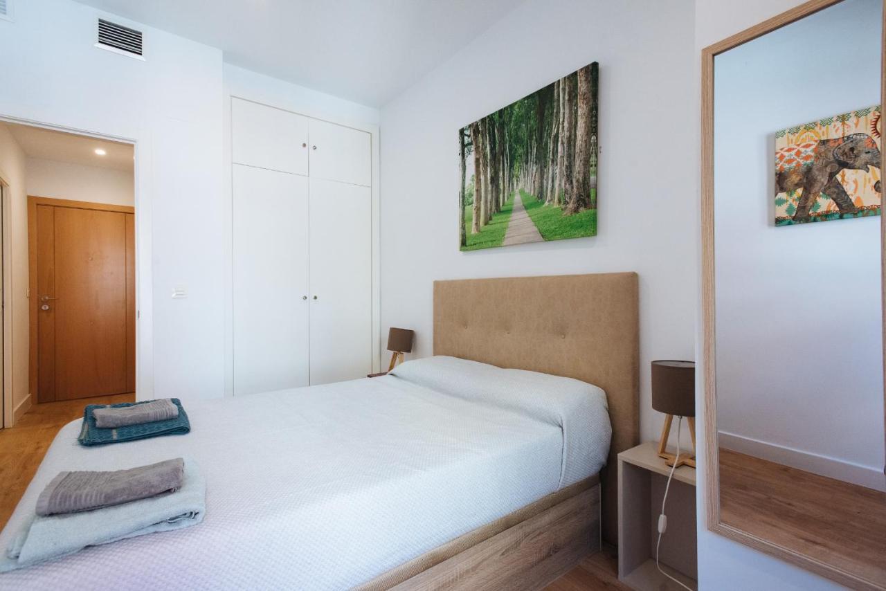 Apartamento Estelar Con Piscina Y Garaje Nervion Appartement Sevilla Buitenkant foto